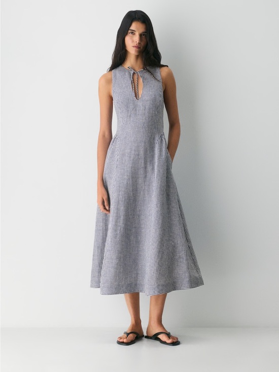 Wilfred Dresses & Skirts - Wilfred Black and White Gingham Midi Dress